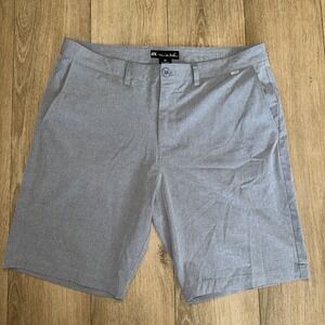 Travis Mathew Golf Shorts Mens Size 38 Light Gray Lightweight Stretch Athletic